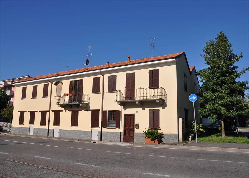 La Casa Di Margit Apartment Nova Milanese Luaran gambar